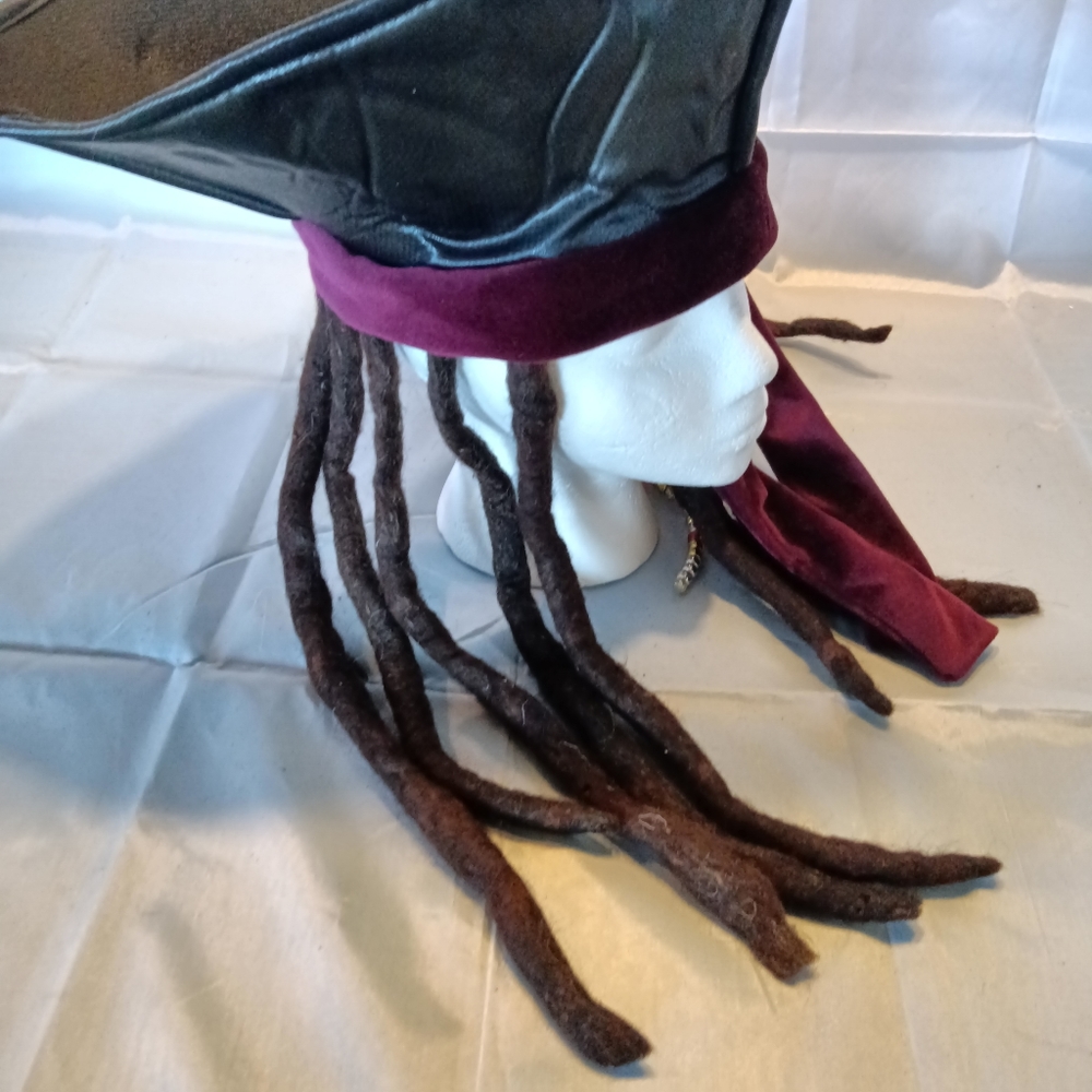 Pirate Hat - Picture 4 of 9